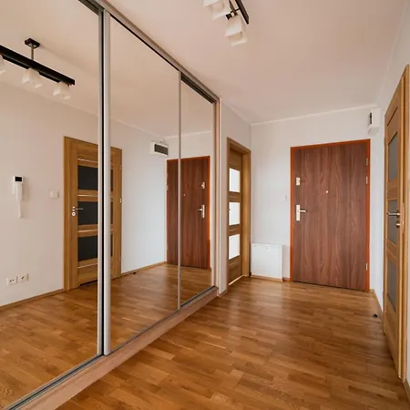 Center - 3 - Parking Place