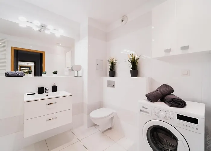 Apartman Center - 3 - Parking Place Wrocław