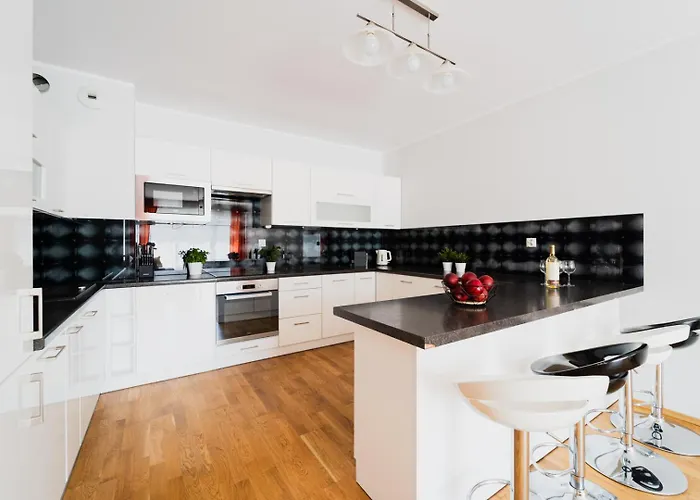 Center - 3 - Parking Place Apartman